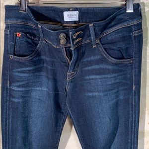 Woman’s Hudson jeans size 27